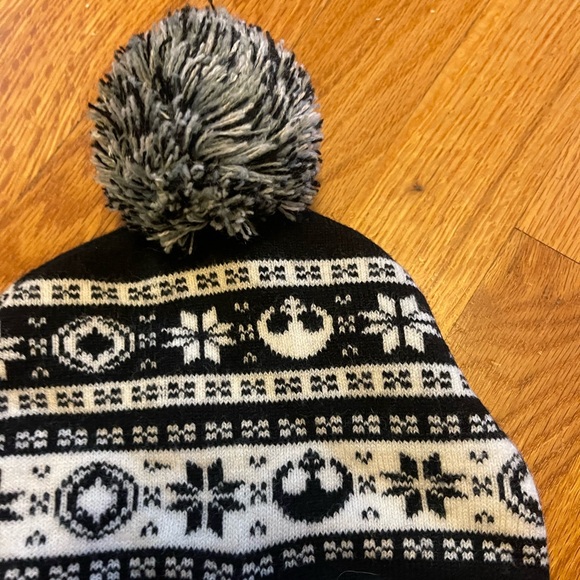 Star Wars beanie - Picture 3 of 3